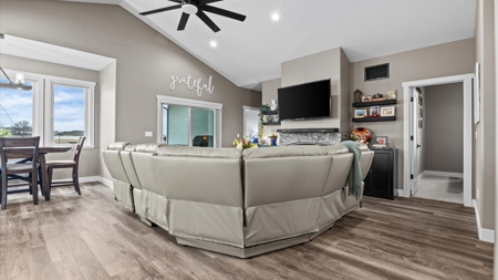 Home in Town with Small Acreage For Sale - image 24