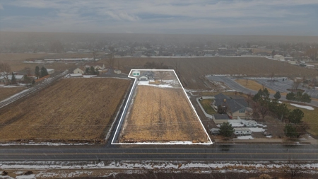 Home in Town with Small Acreage For Sale - image 29