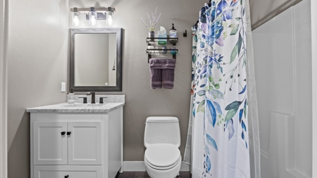 Home in Town with Small Acreage For Sale - image 11