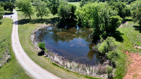 Country Log Home Meeker Ok For Sale - image 29