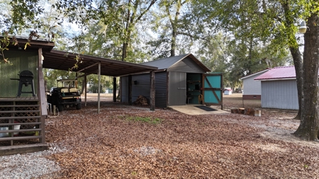 Waterfront Property With Boat Launch for Sale in Camden, Alabama - image 10