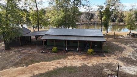 Waterfront Property With Boat Launch for Sale in Camden, Alabama - image 1