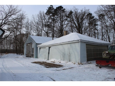 Milaca MN Hobby Farm on 40 Acres with Farmhouse - image 7