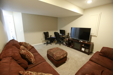 Home For Sale In Belton Missouri - image 22