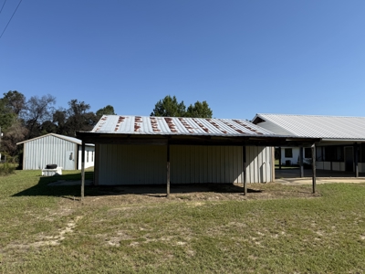 Home for sale in Kinston, Alabama 4 bedrooms/2 bath - image 32