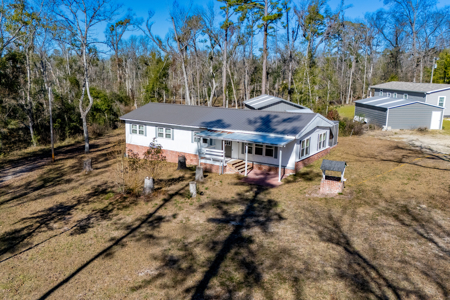 Remodeled Suwannee Riverfront Home on 1.5 High Acres - image 12