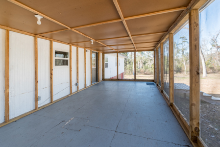 Remodeled Suwannee Riverfront Home on 1.5 High Acres - image 24