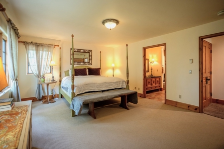 Luxury Vail Valley Tuscan Home for Sale in Wolcott, CO - image 28