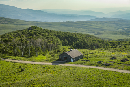 Luxury Vail Valley Tuscan Home for Sale in Wolcott, CO - image 40