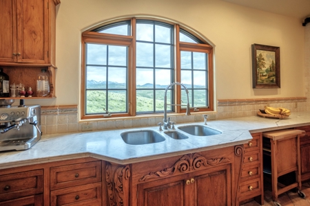 Luxury Vail Valley Tuscan Home for Sale in Wolcott, CO - image 12