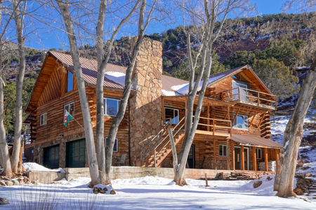 3-story craftsman log cabin for sale in Ridgway, Colorado - image 3