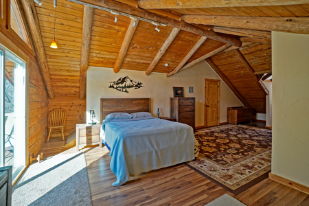 3-story craftsman log cabin for sale in Ridgway, Colorado - image 5