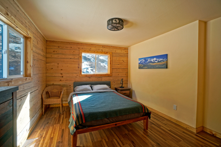 3-story craftsman log cabin for sale in Ridgway, Colorado - image 13