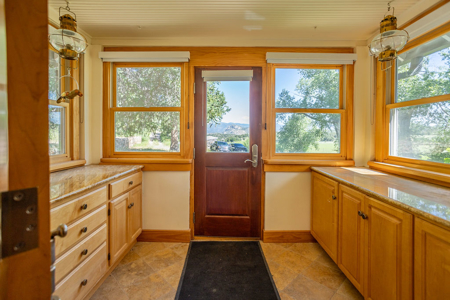 Ranch for Sale in Cotopaxi, Colorado.  170 acres. 4bdrm Home. - image 23