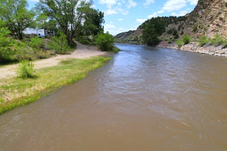 RV Park & Campground for Sale in Coaldale, CO - image 32