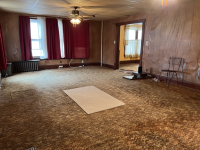 Investment Opportunity in Albia - image 4