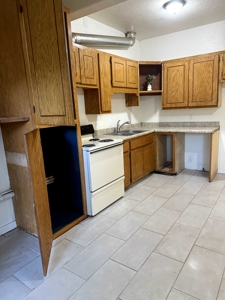 Prime Triplex in Davis, Oklahoma - image 9