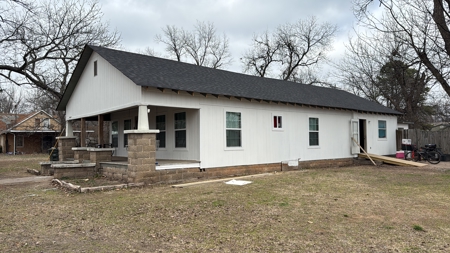 Prime Triplex in Davis, Oklahoma - image 1
