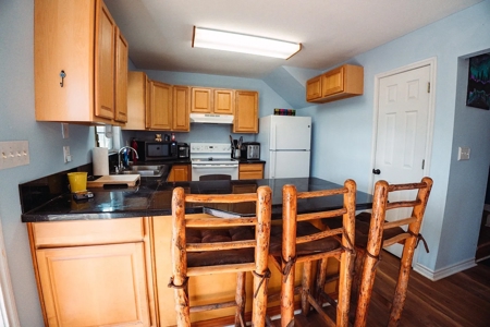 Potential Income Producing AirBnb & Camping Lakefront - image 2