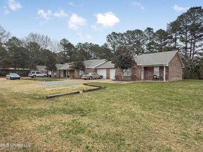 Multifamily 4 Plex Income Producing Property Pike Co MS - image 2