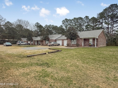 Multifamily 4 Plex Income Producing Property Pike Co MS - image 3