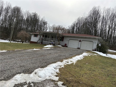 Beallsville OH Ranch home on 26 +/- Acres with buildings and pond - image 25