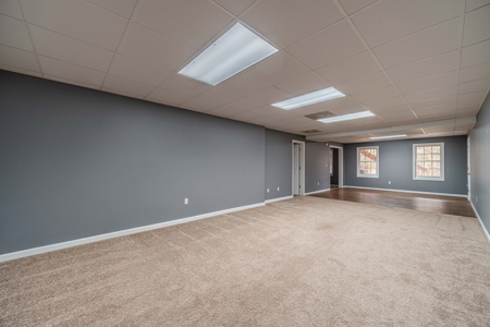 Cul-de-Sac Gem: 4BR w/ New HVAC, Roof, Private Yard + Basement - image 35