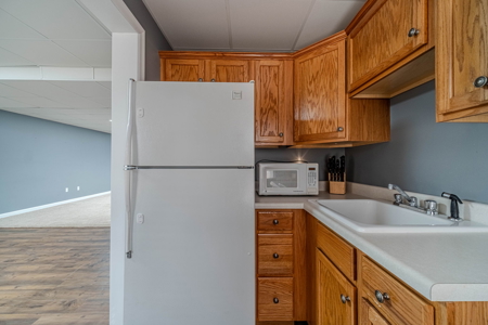 Cul-de-Sac Gem: 4BR w/ New HVAC, Roof, Private Yard + Basement - image 40