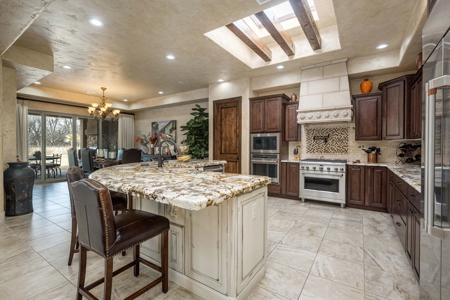 Custom Luxury Home for Sale on Large Lot in Las Cruces, NM - image 7