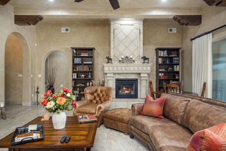 Custom Luxury Home for Sale on Large Lot in Las Cruces, NM - image 4