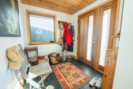 Modern Home for Sale in Floyd VA - image 20