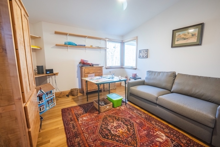 Modern Home for Sale in Floyd VA - image 27