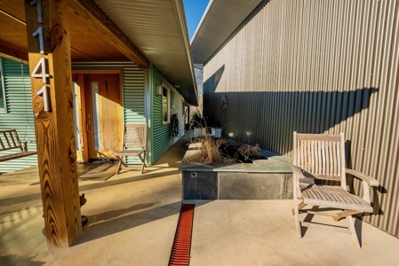 Modern Home for Sale in Floyd VA - image 6