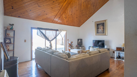 Hobby Farm in the Arkansas Ozarks | Ash Flat - image 6