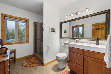 Spectacular Mountain Home for Sale Near Westcliffe, CO - image 17