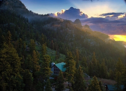 Spectacular Mountain Home for Sale Near Westcliffe, CO - image 30