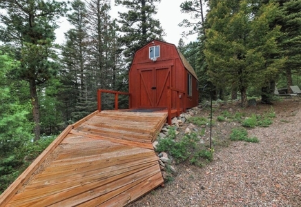 Spectacular Mountain Home for Sale Near Westcliffe, CO - image 22