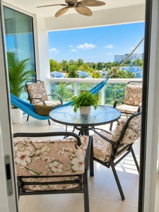 Furnished Beach Apartment with Partial Ocean View in Playa Blanca - image 5