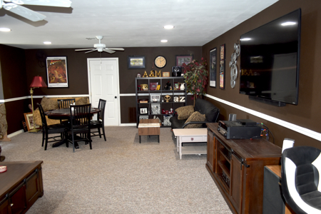 Beautiful Country Home on 2 Acres in Windthorst TX for Sale - image 19