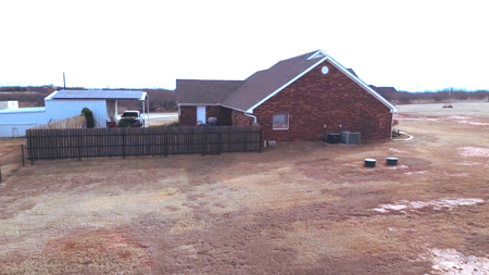 Beautiful Country Home on 2 Acres in Windthorst TX for Sale - image 3