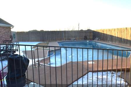 Beautiful Country Home on 2 Acres in Windthorst TX for Sale - image 7