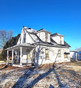 Cozy Albia Iowa Move In Ready Home For Sale - image 4