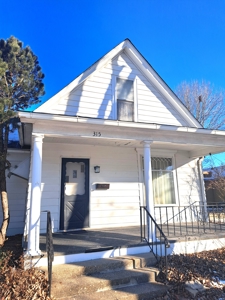 Cozy Albia Iowa Move In Ready Home For Sale - image 5