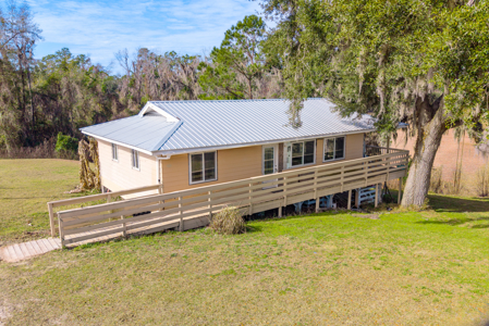 Lakefront Home for Sale on 69.5 Acres in Live Oak, FL - image 9