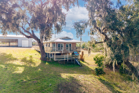 Lakefront Home for Sale on 69.5 Acres in Live Oak, FL - image 45