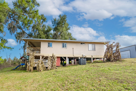 Lakefront Home for Sale on 69.5 Acres in Live Oak, FL - image 10