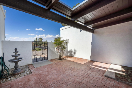New Mexico Home for Sale on Picacho Hills Golf Course - image 6