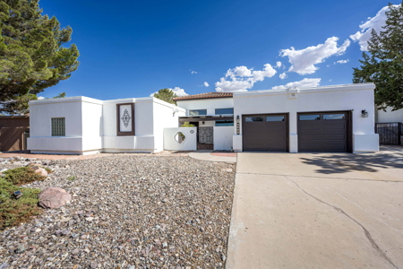New Mexico Home for Sale on Picacho Hills Golf Course - image 3