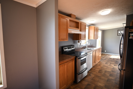 Country Retreat Near John Redmond Reservoir - image 31