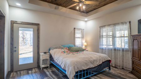 Country Home + Acreage in the Missouri Ozarks | West Plains - image 27